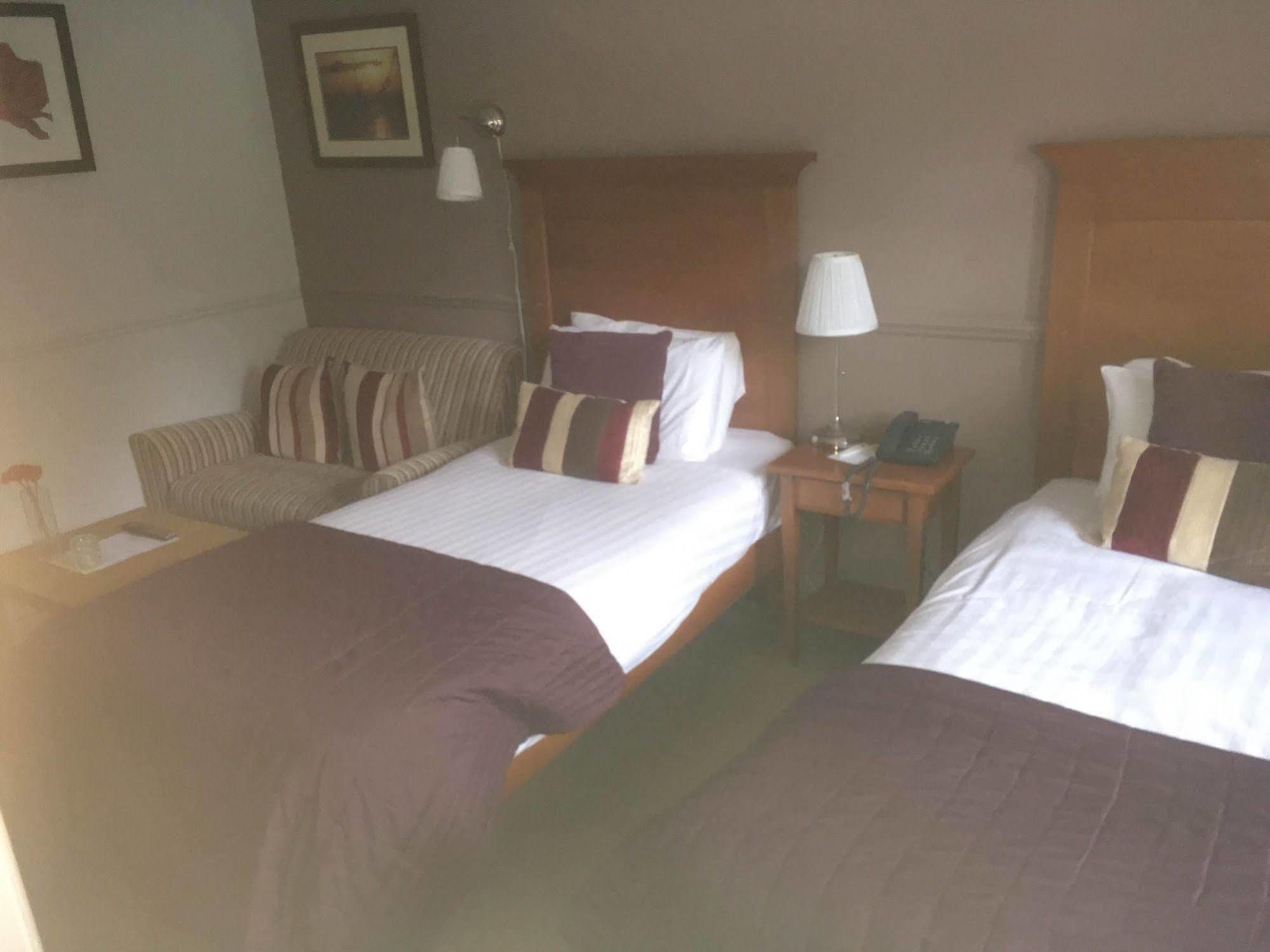 Gomersal Park Hotel & Dream Spa מראה חיצוני תמונה